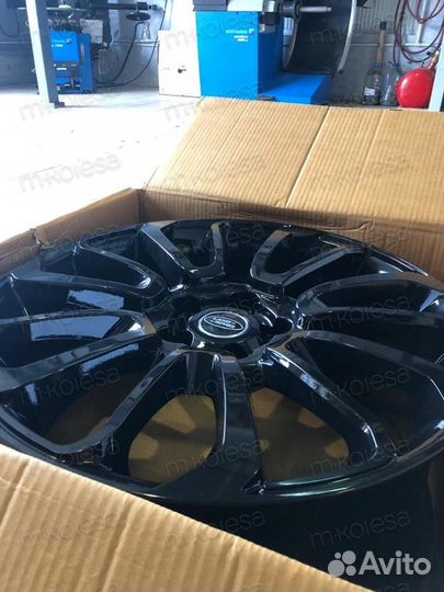 Кованые диски Autobiography Range Rover R22