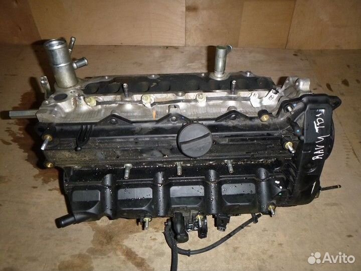 Головка блока toyota RAV 4 2013