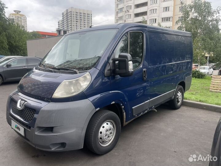 Peugeot Boxer микроавтобус, 2011