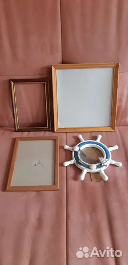 Фоторамки разных размеров и цветов