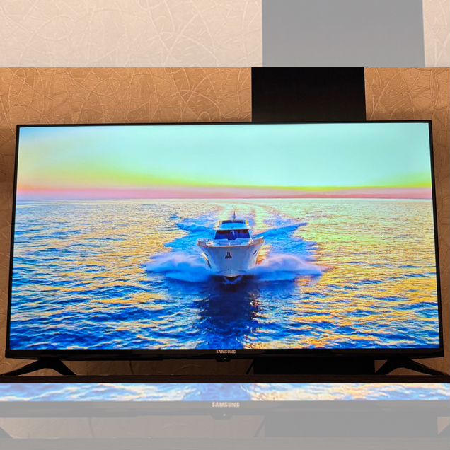 Samsung 43 Tizen OS новый