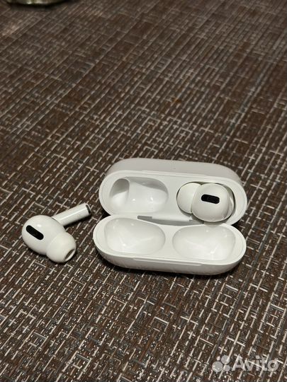 AirPods Pro