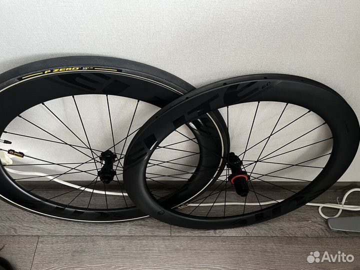Новые карбоновые колеса 60мм под диск (с трубками)