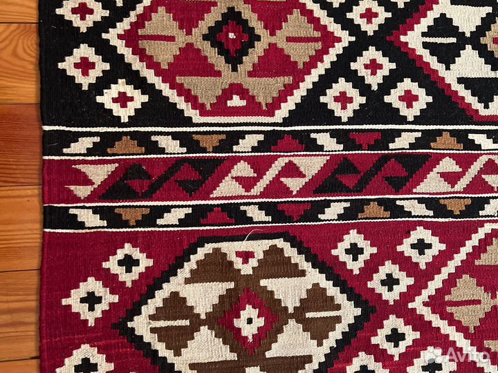 Ковер килим