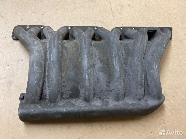 Впускной коллектор Mercedes w140 w463 w210 om606