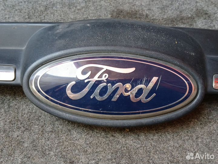 Решетка радиатора Ford Foсus 3