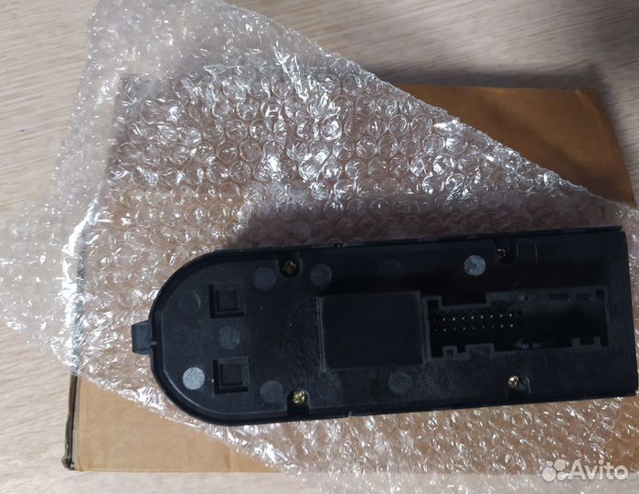 Блок управления стеклоподъемниками Opel Н