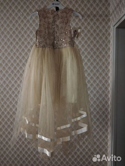 Платье для девочки 134 торг
