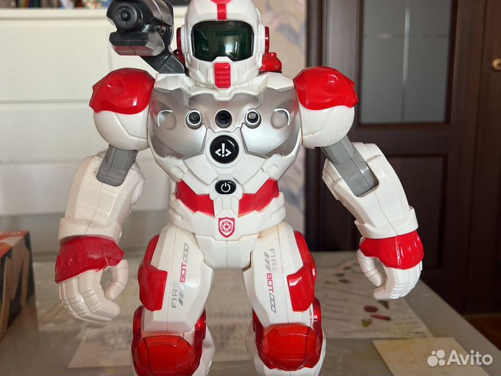 Робот на радиоуправлении