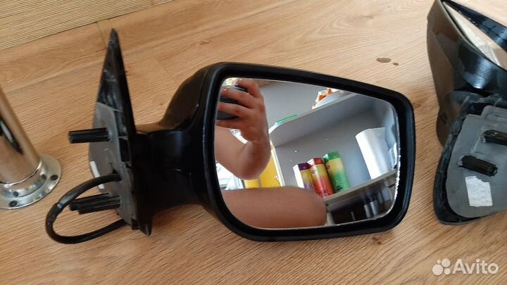 Зеркало правое