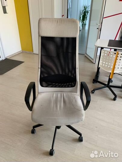 Стул Икея бежевый ткань Маркус