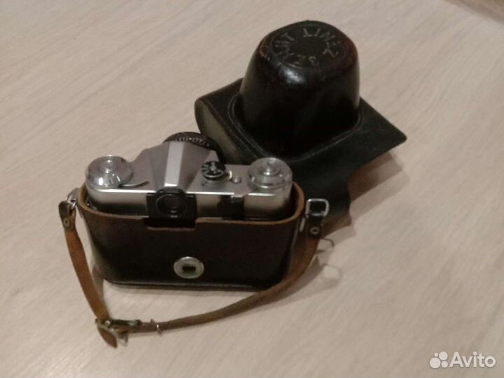 Фотоаппарат Зенит Е и Ломо