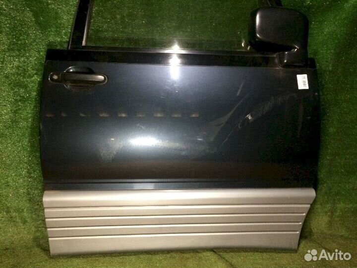 Дверь передняя правая Toyota Estima Emina CXR20