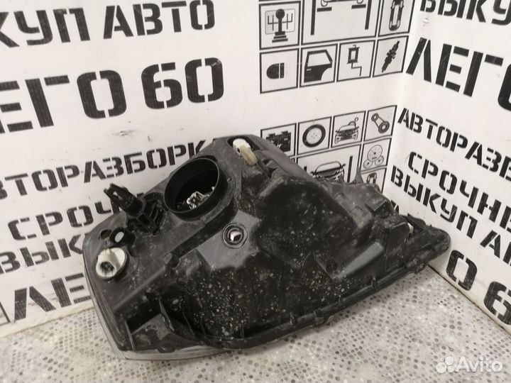 Фара левая для VAZ LADA Largus