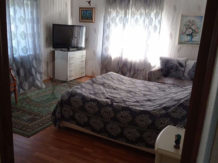 Дом 170 м² на участке 12 сот.