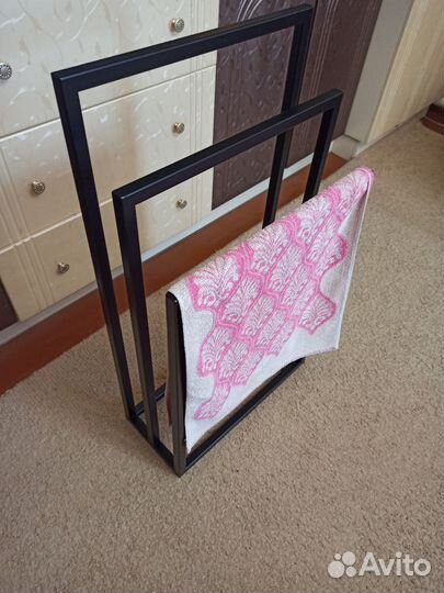 Вешалка напольная для полотенец