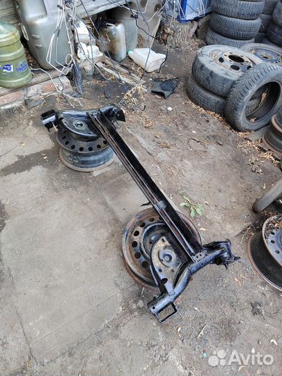 Балка задняя Renault Logan