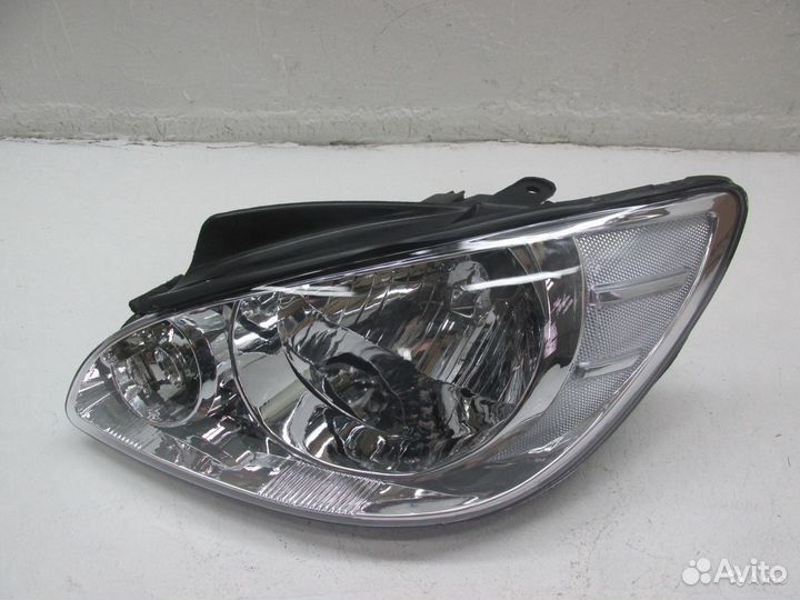 Фара левая Hyundai Getz