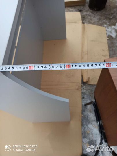 Стойка ресепшн