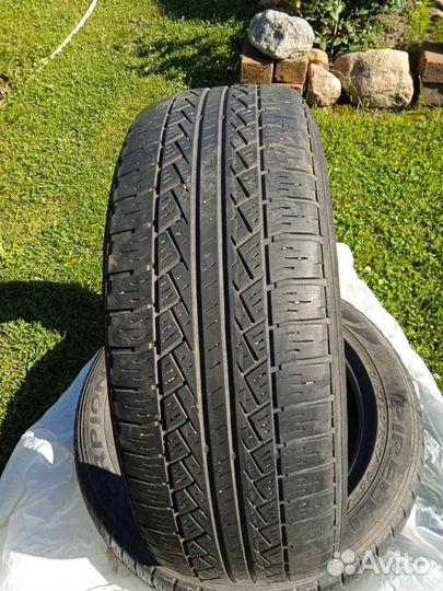 Aurora Radial H715 215/60 R17 80G