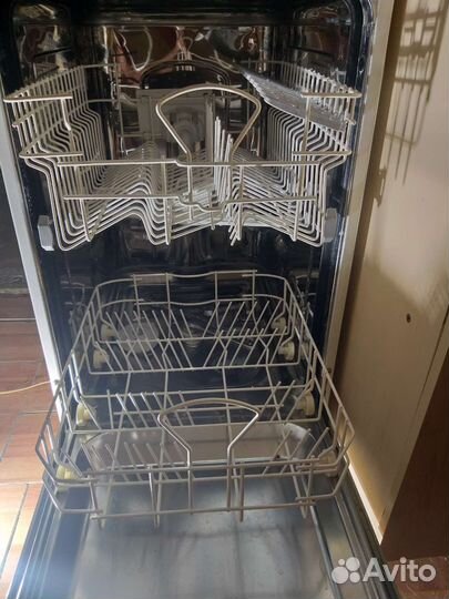 Посудомоечная машина Ariston торг