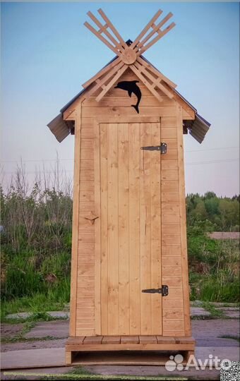 Дачный туалет деревянный