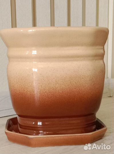 Керамические большие горшки
