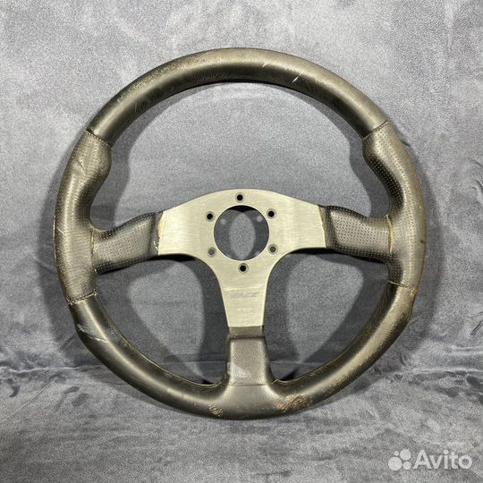 Оригинальный руль momo race