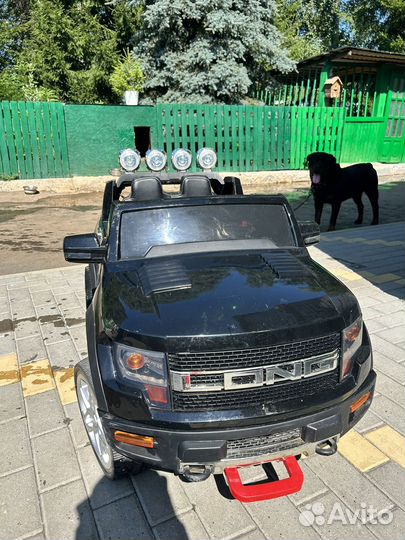 Детский электромобиль бу