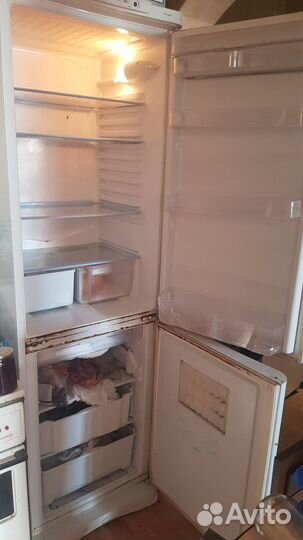 Высокий Холодильник Indesit 2 метра 370 л