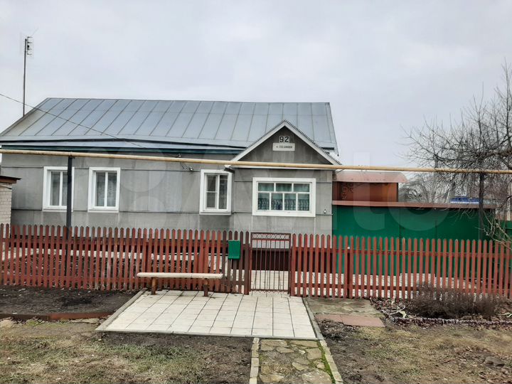 Дом 54 м² на участке 6 сот.