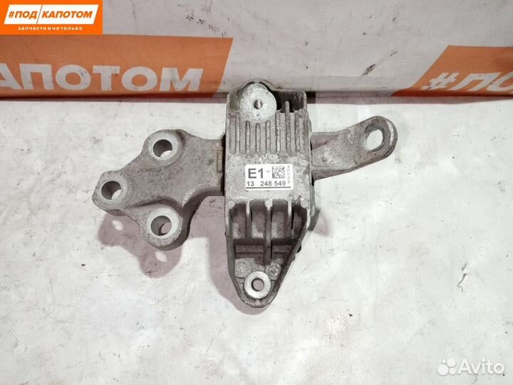 Подушка крепления двигателя левая Opel Astra J