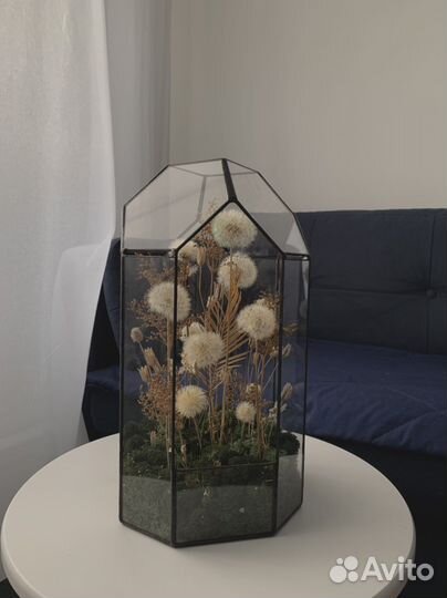 Интерьерная композиция с сухоцветами, флорариум