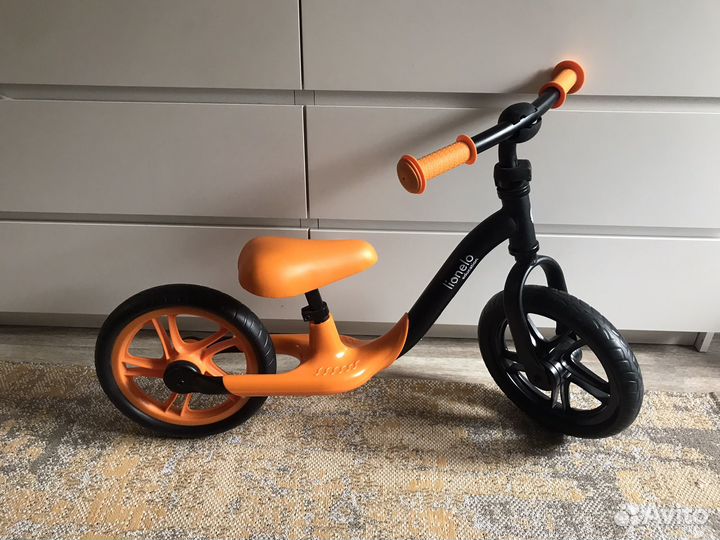 Беговел lionelo