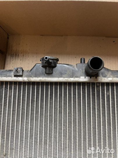 Радиатор охлаждения civic ek ej