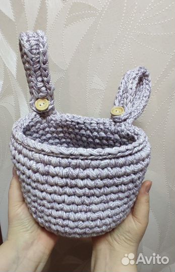 Вязаные корзинки для детских принадлежностей