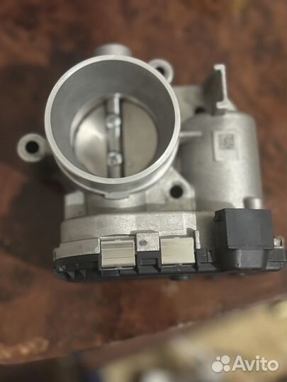 Дроссельные заслонка LADA Grant 1182-1148010