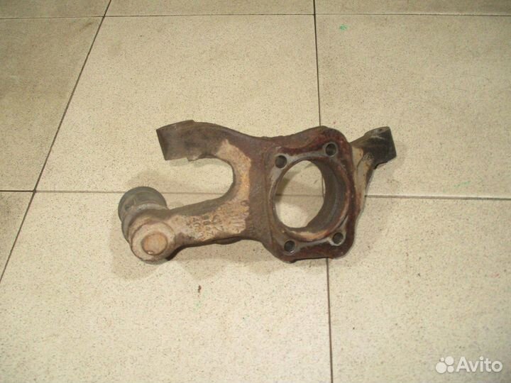 Кулак поворотный задний правый Chevrolet Lacetti