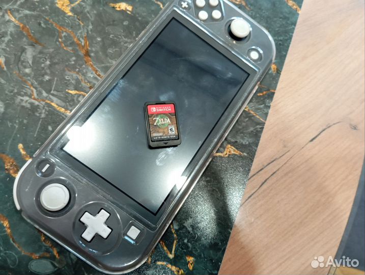 Nintendo switch lite + zelda