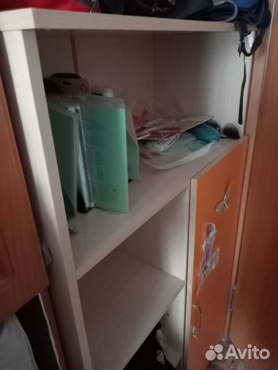 Шкафчик, стеллаж