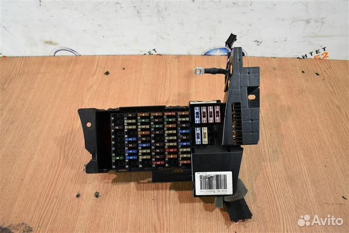 Блок предохранителей Mercedes-Benz A-Класс Ii