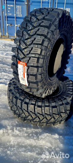 Maxxis M8060 Trepador 40/13.5 R17 123K