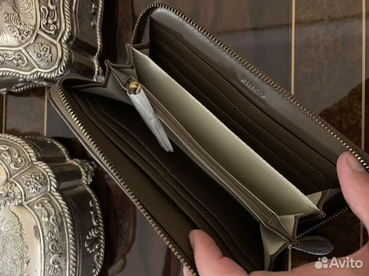 Оринальный клатч pinko