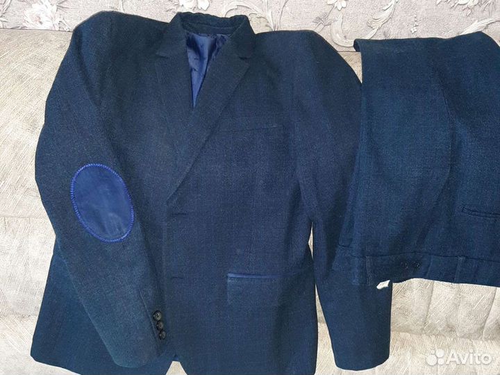 Костюм для мальчика 140-146,другою 146-152