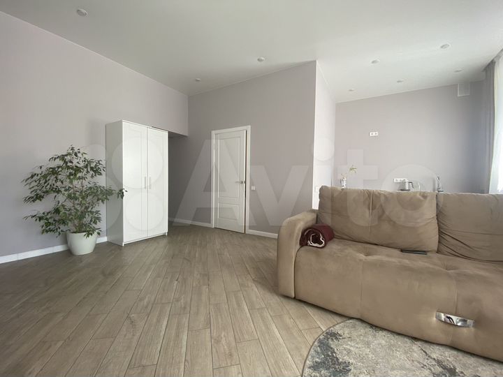 2-к. квартира, 54,4 м², 1/4 эт.