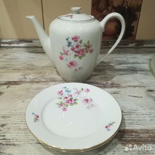 Чайники Чехословакия,ГДР, Польша,фарфор.Винтаж