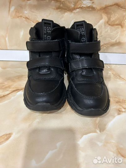 Ботинки зимние для мальчика 33