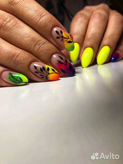 Наращивание ногтей