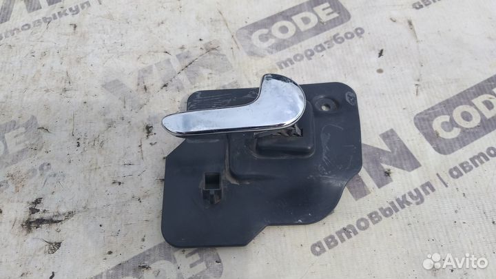 Ручка внутренняя передняя правая Opel Meriva A