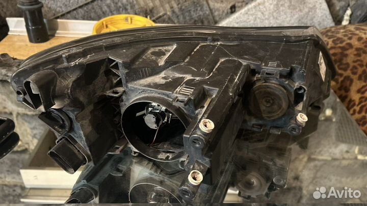 Левая фара skoda octavia